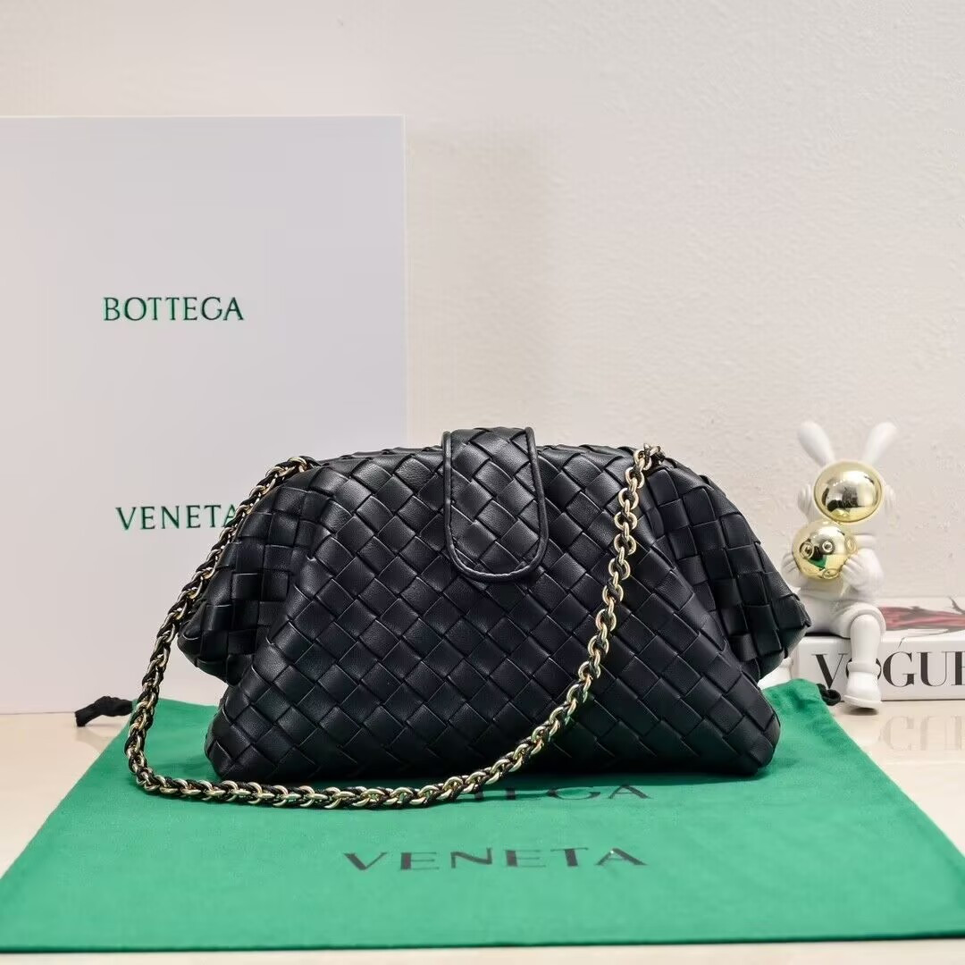 BOTTEGA VENETA LAUREN CLUTCH Andiamo Parachute 31x16.5x11cm
