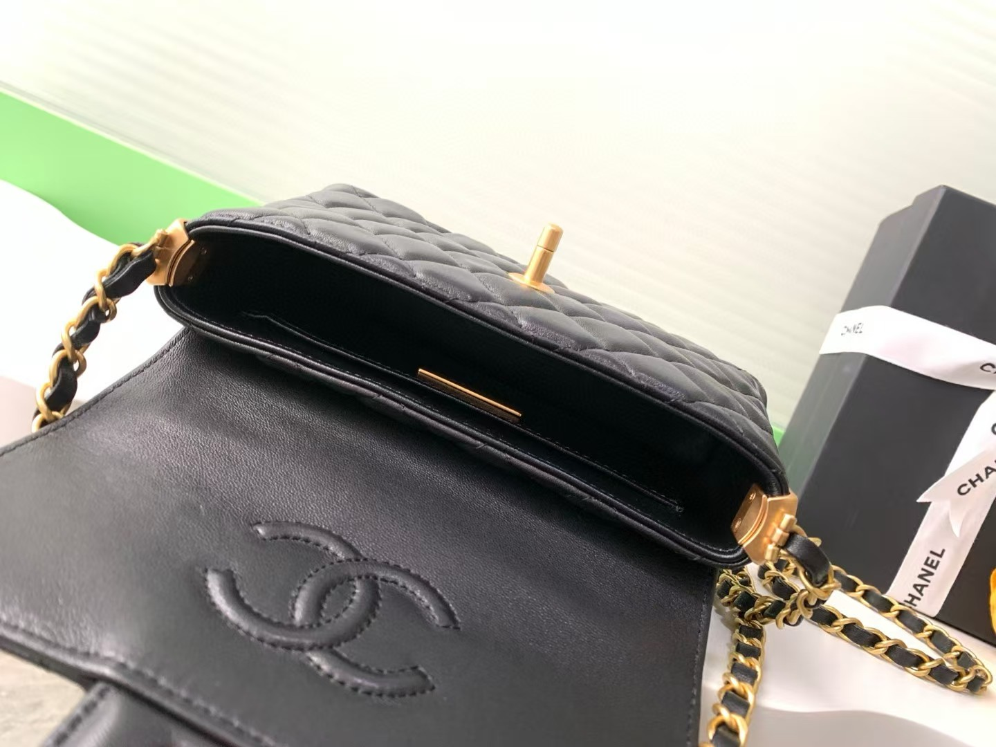 Chanel Flap Handle Bag 14x20x6cm
