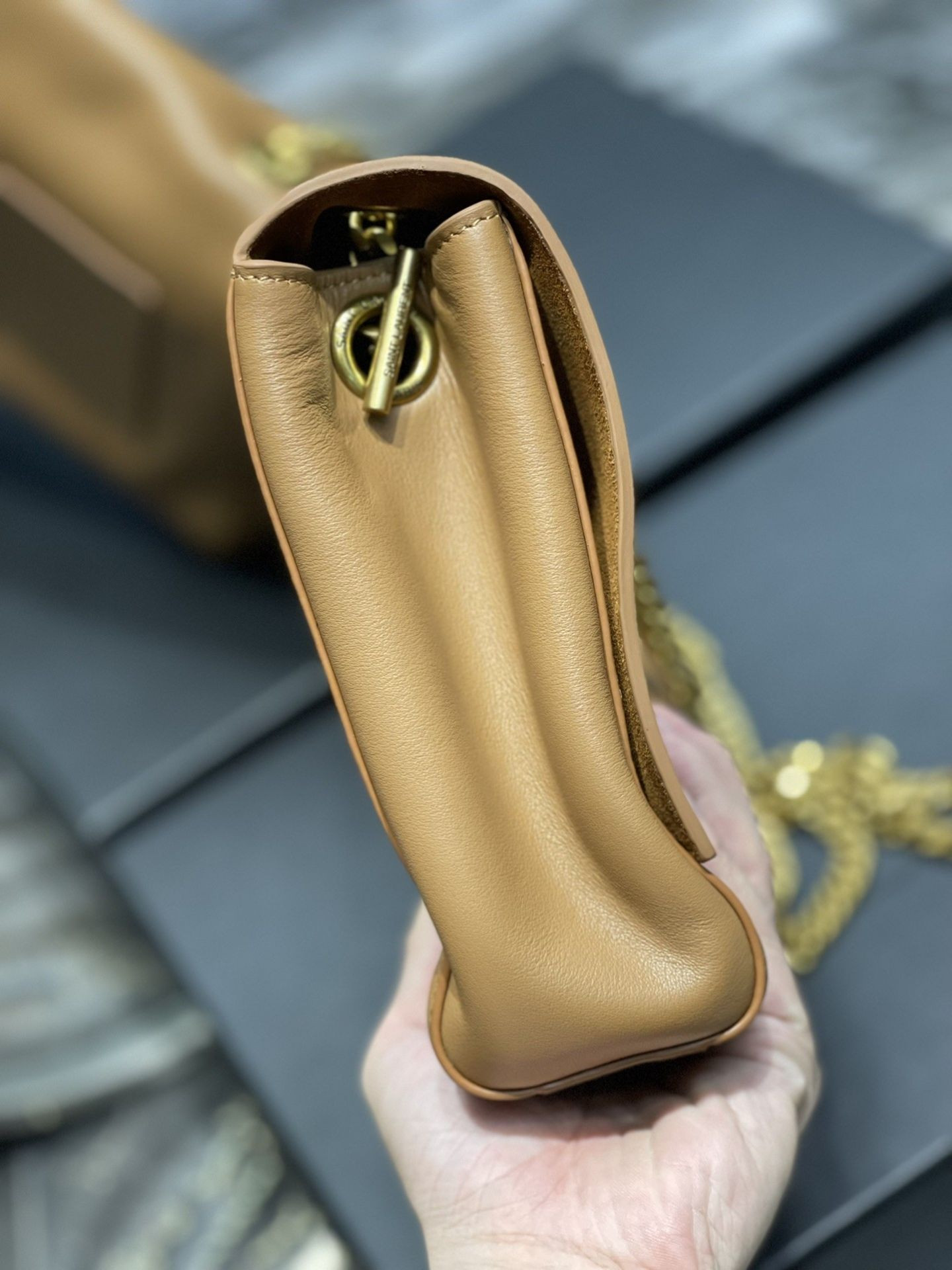 YSL Kate Reversible Suede and Leather Shoulder Bag 28.5x20x6cm