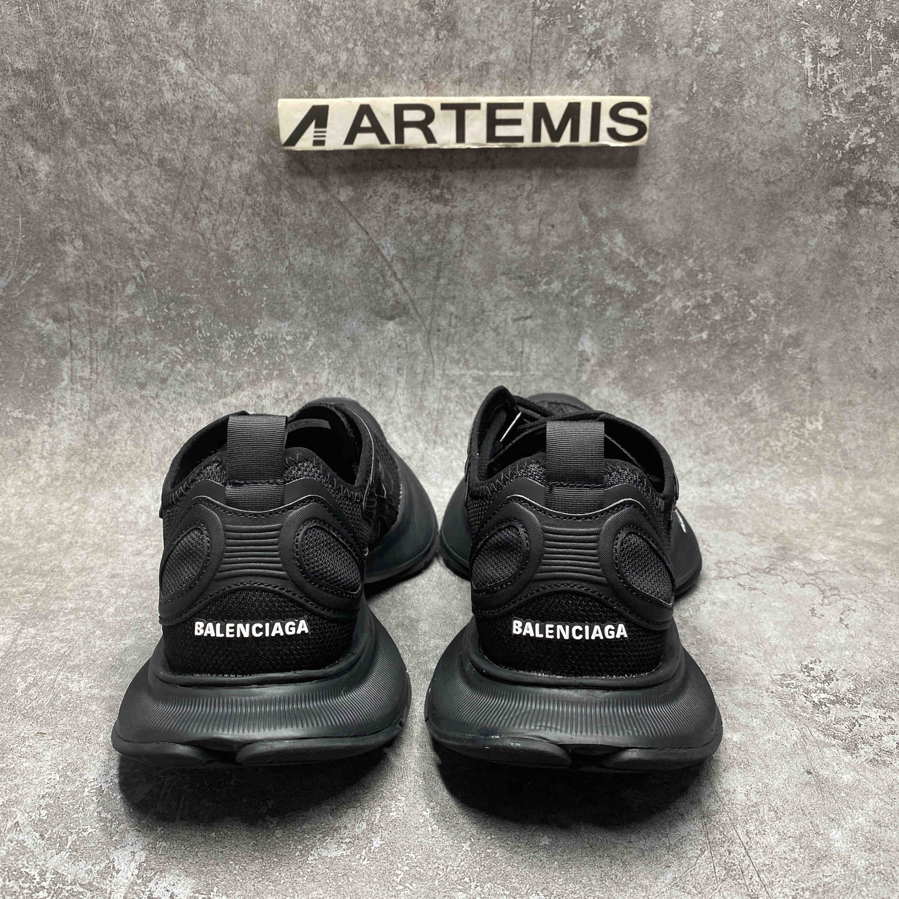 ua Balenciaga snkrs black WFLGY 1000