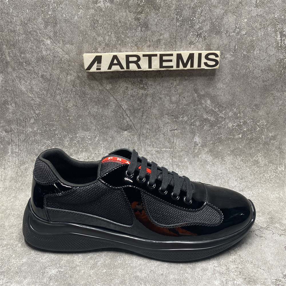 UA Prada America's Cup Black