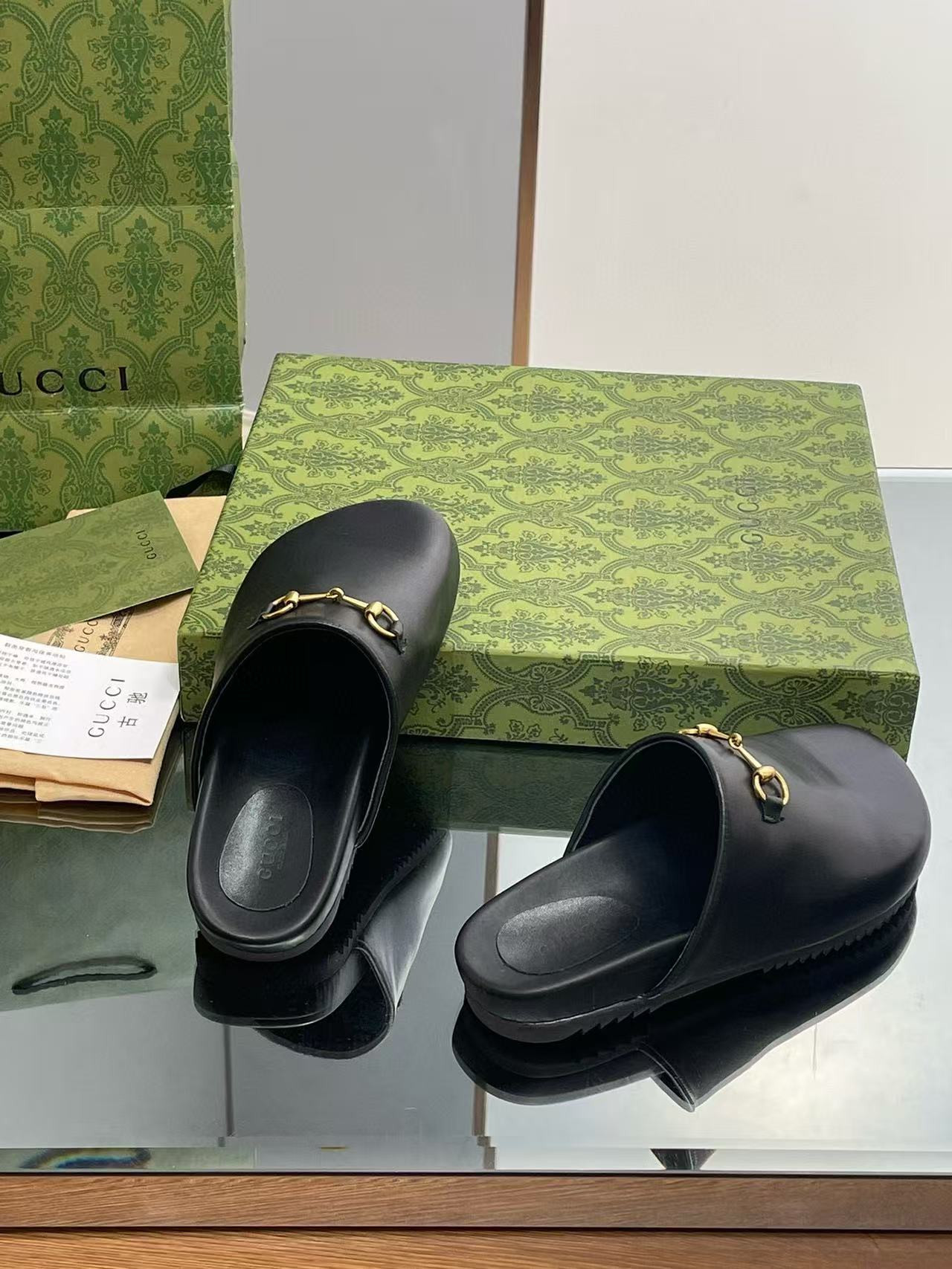 UA Gucci Slippers