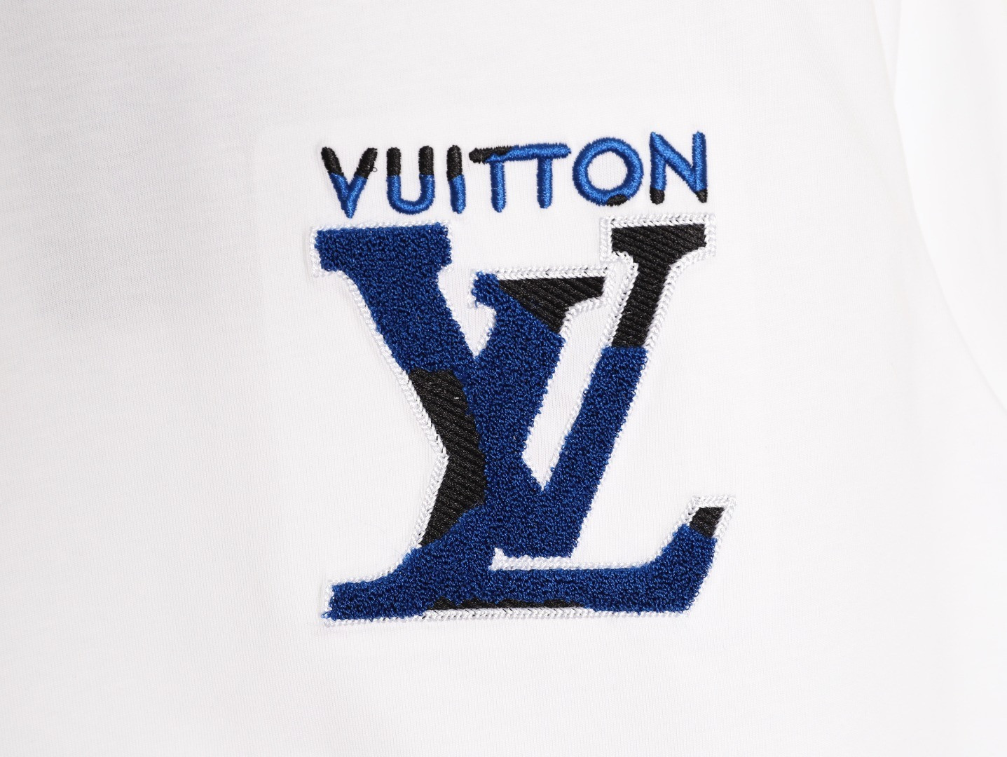 Louis Vuitton Long-sleeved T-shirt