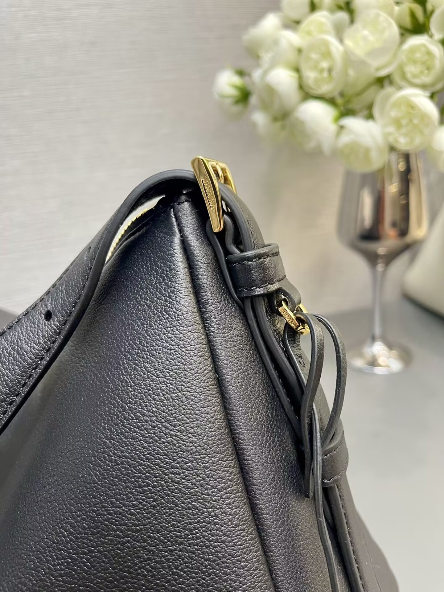 Prada Aimée large leather shoulder bag 39x23x12cm