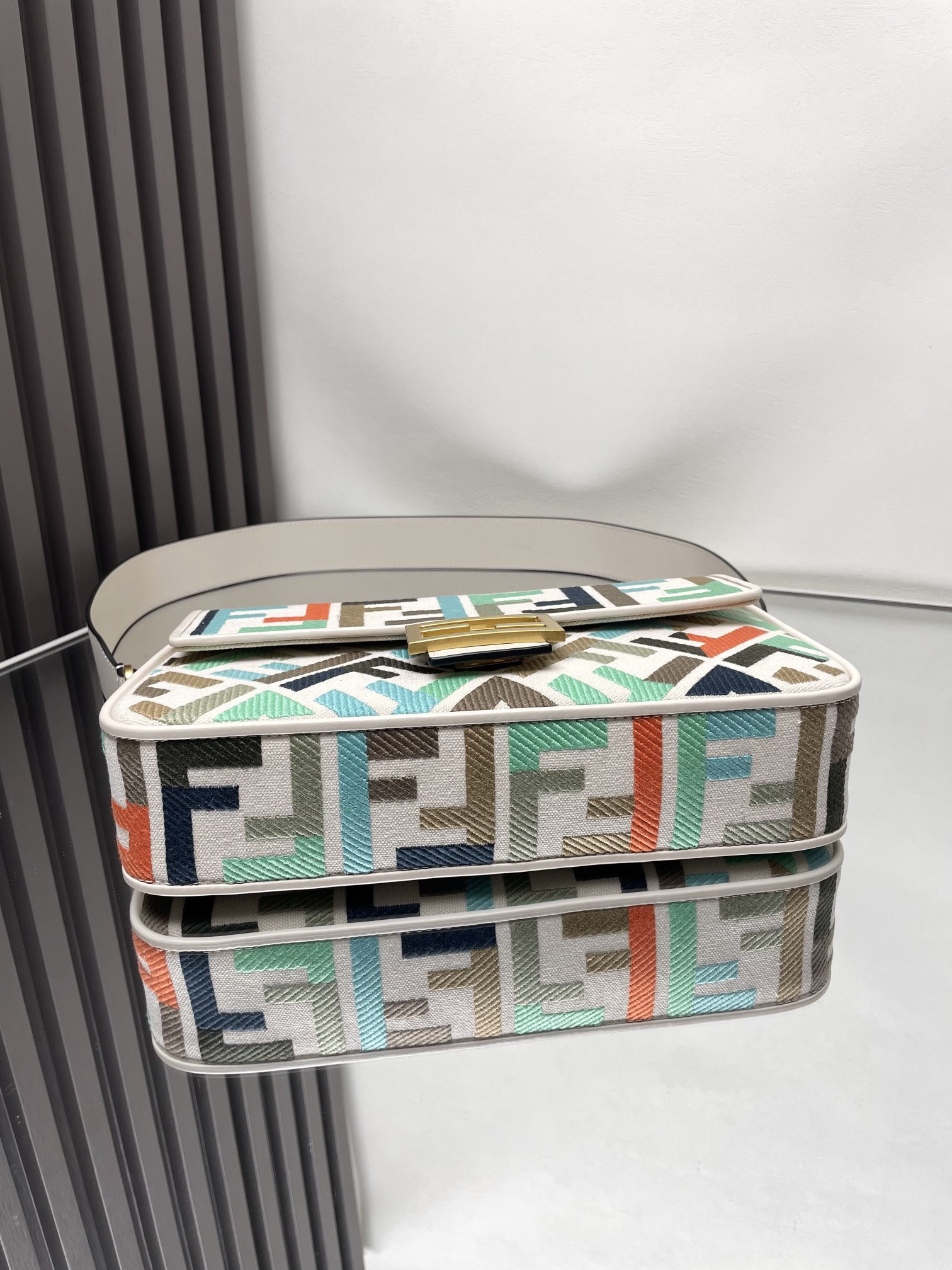 Fendi Baguette Multicoloured Canvas Bag With FF Embroidery 15x6x27cm