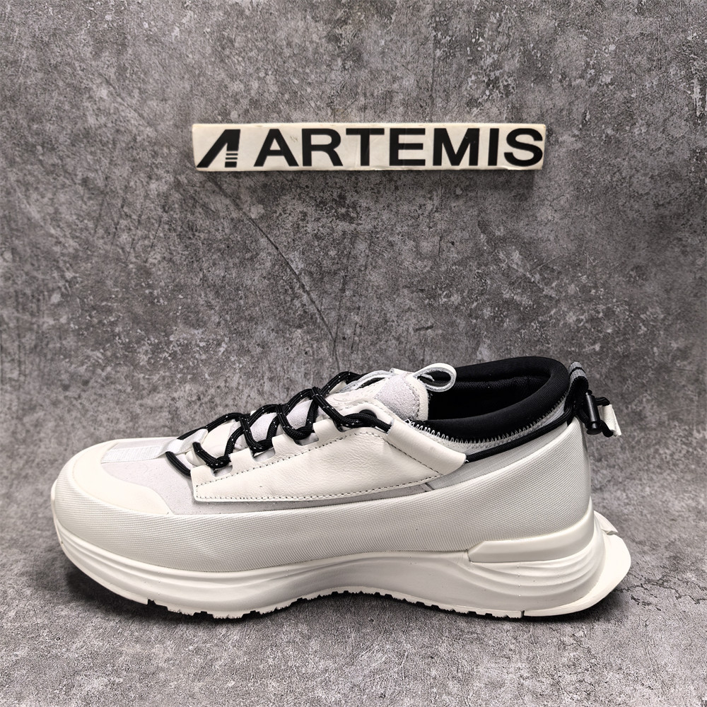 UA Canada Goose Glacier Trail Sneaker