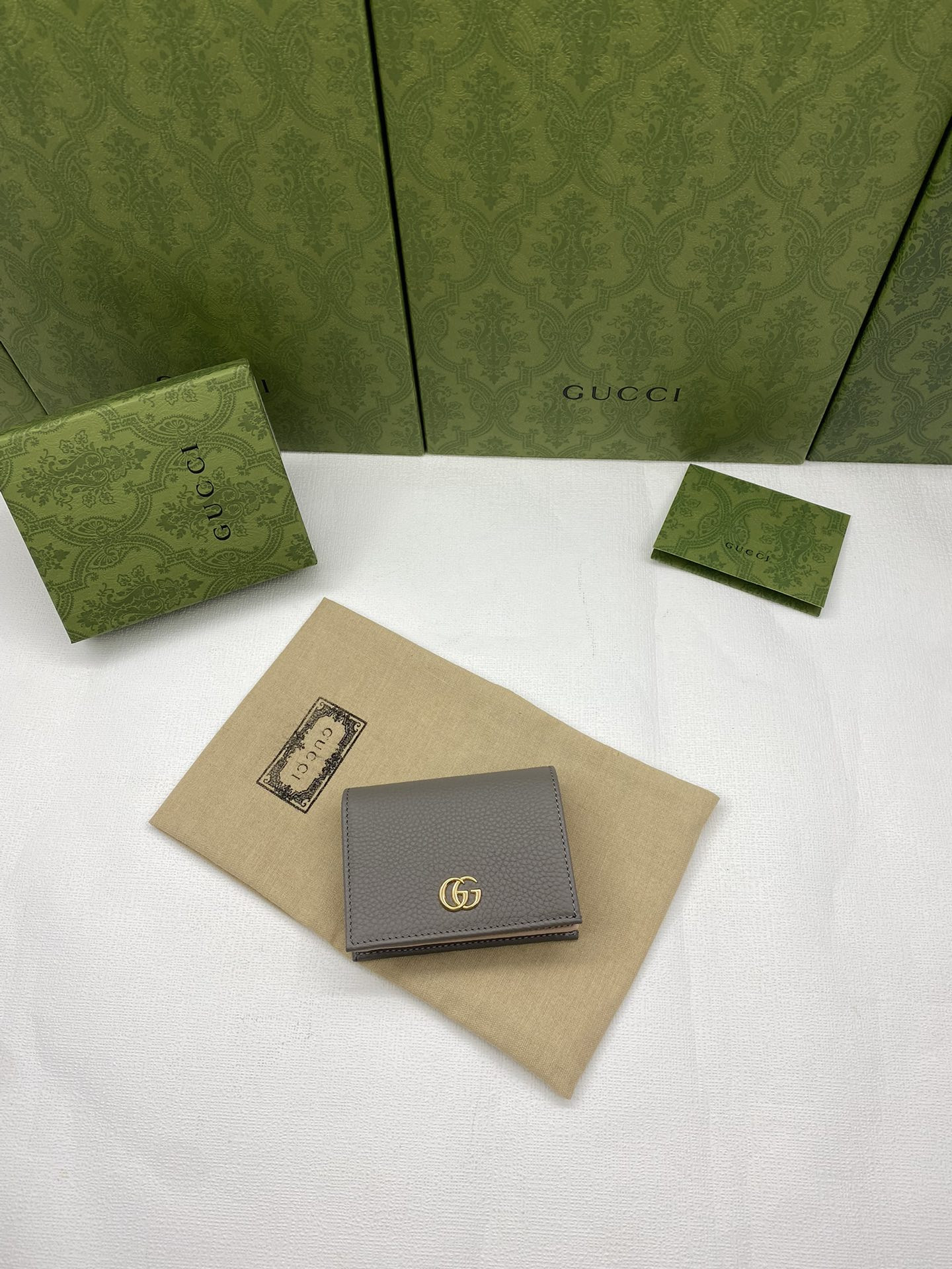 GUCCI HUHU card wallet 11x8.5x3cm