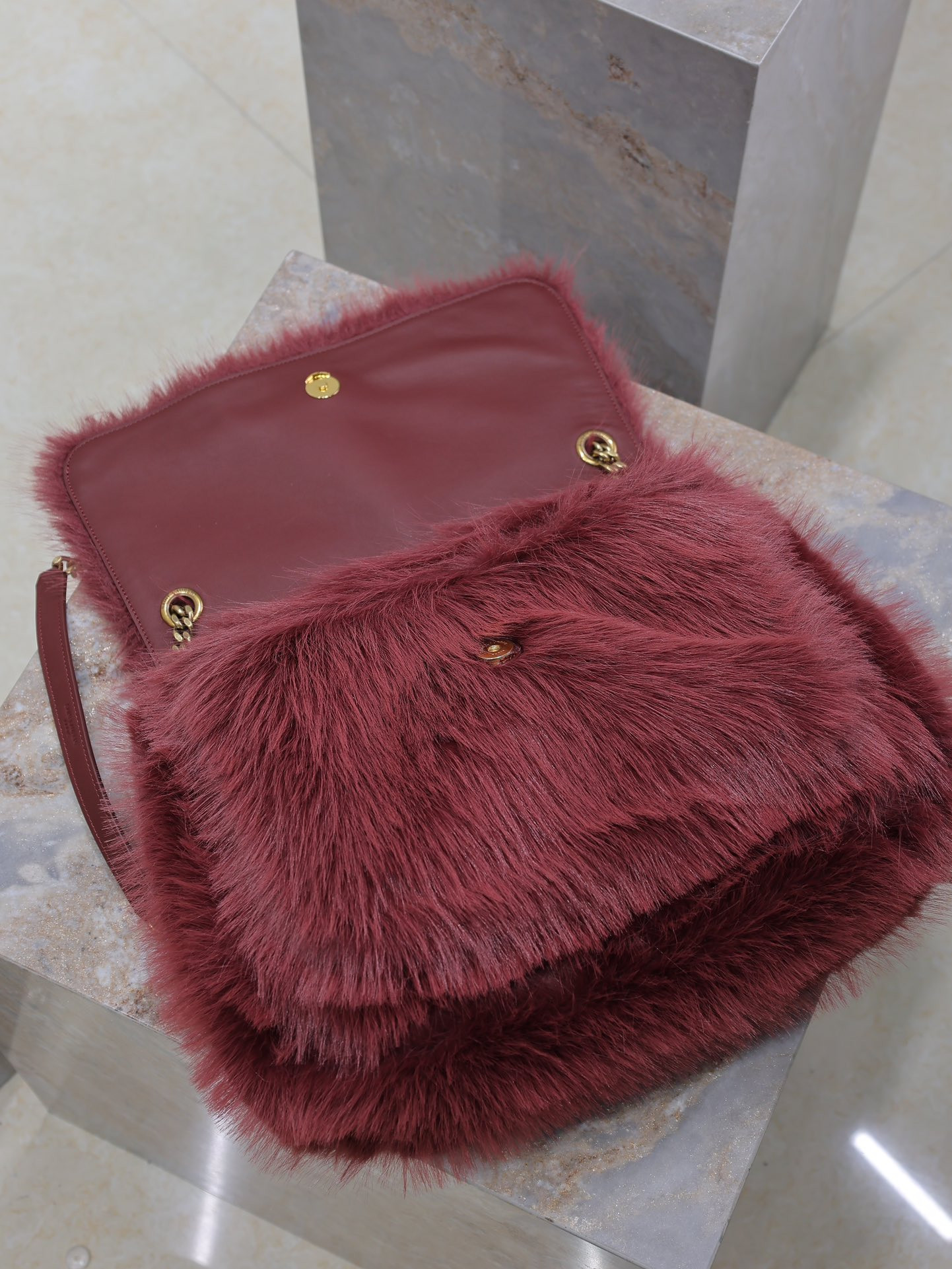 YSL NIKI LARGE IN SHEARLING 32x23x9cm
