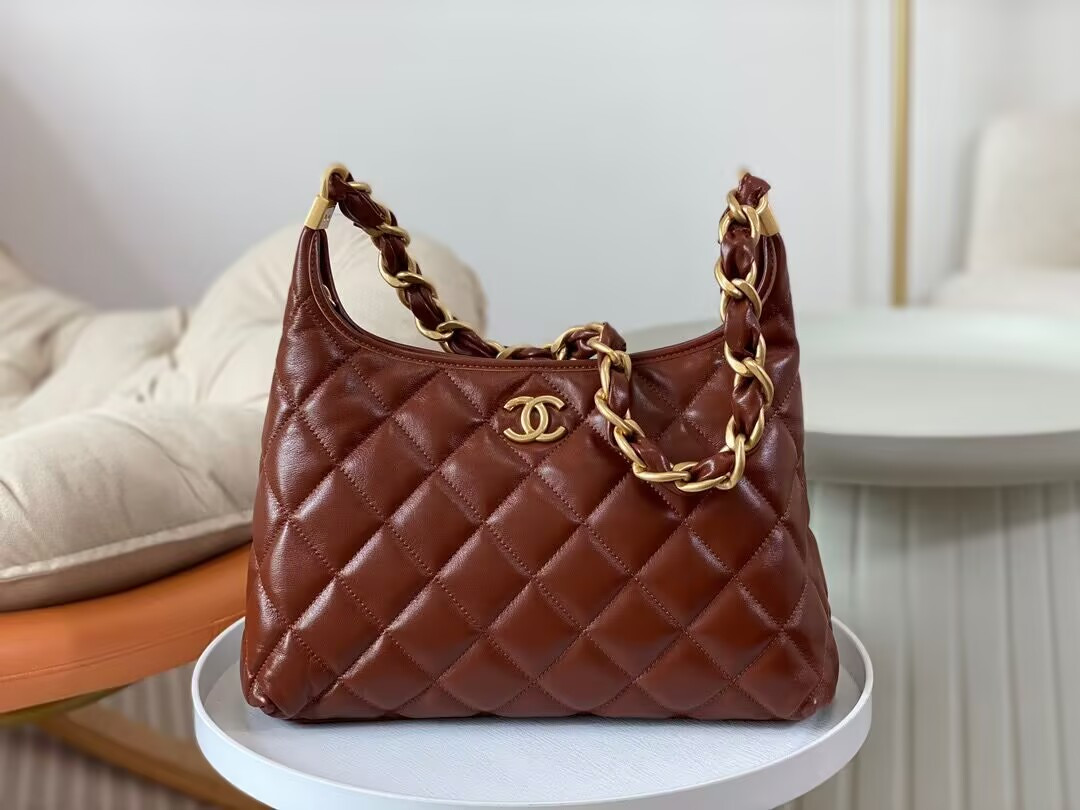 Chanel Hobo Bag   30×28×11cm