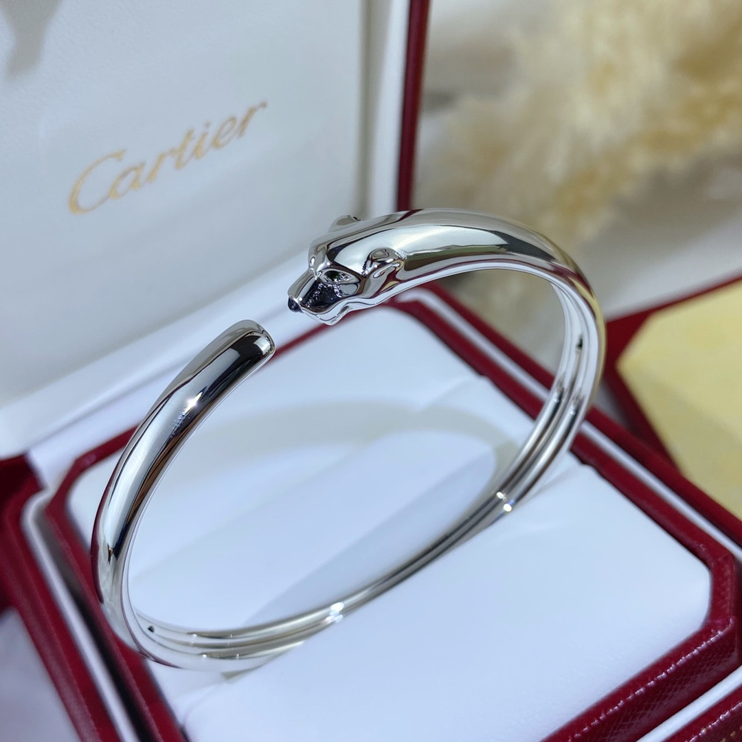Cartier Slim Polished Leopard Bracelet  16-17