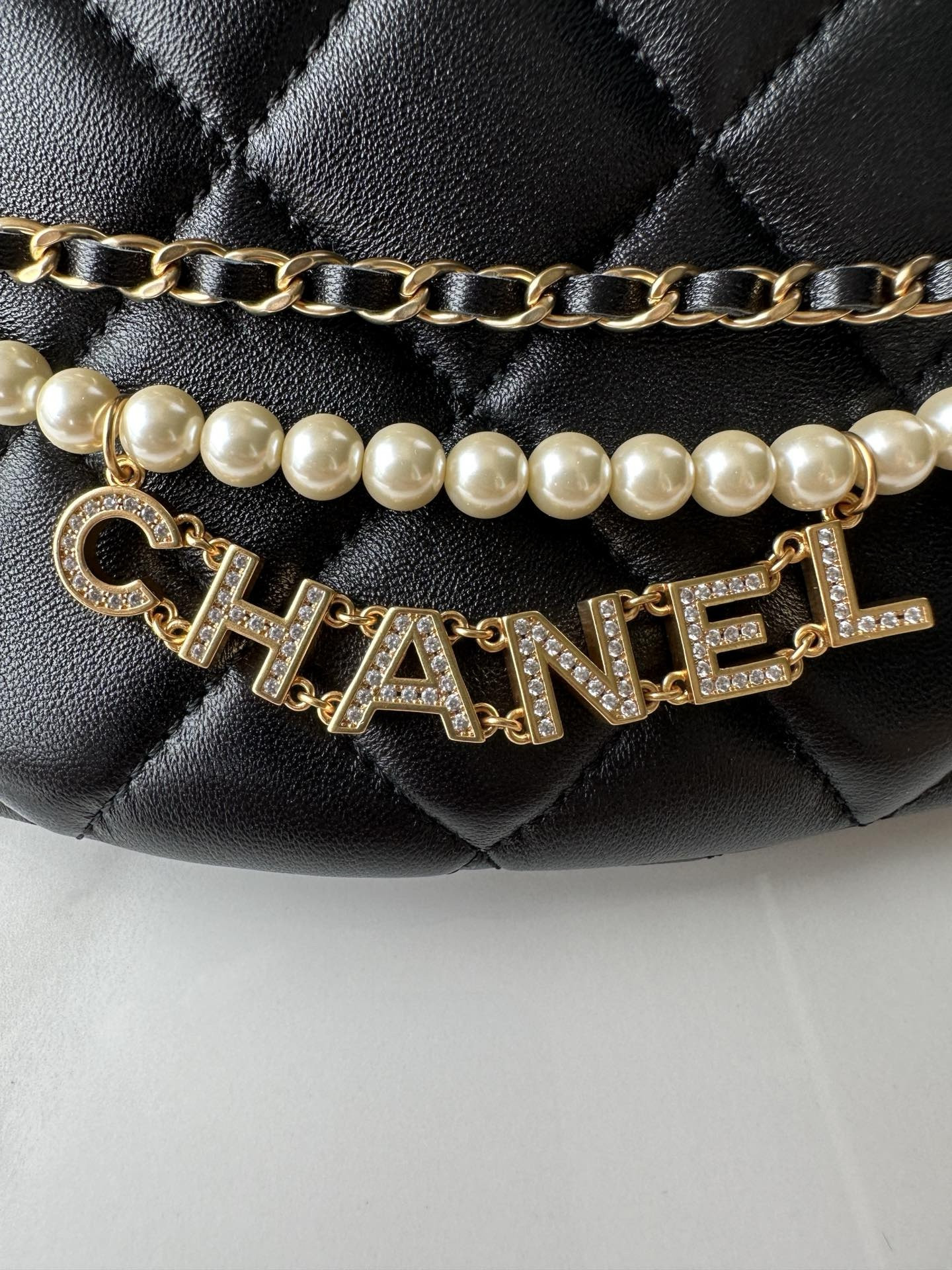 Chanel Waist Bag 17 × 24 × 11 cm