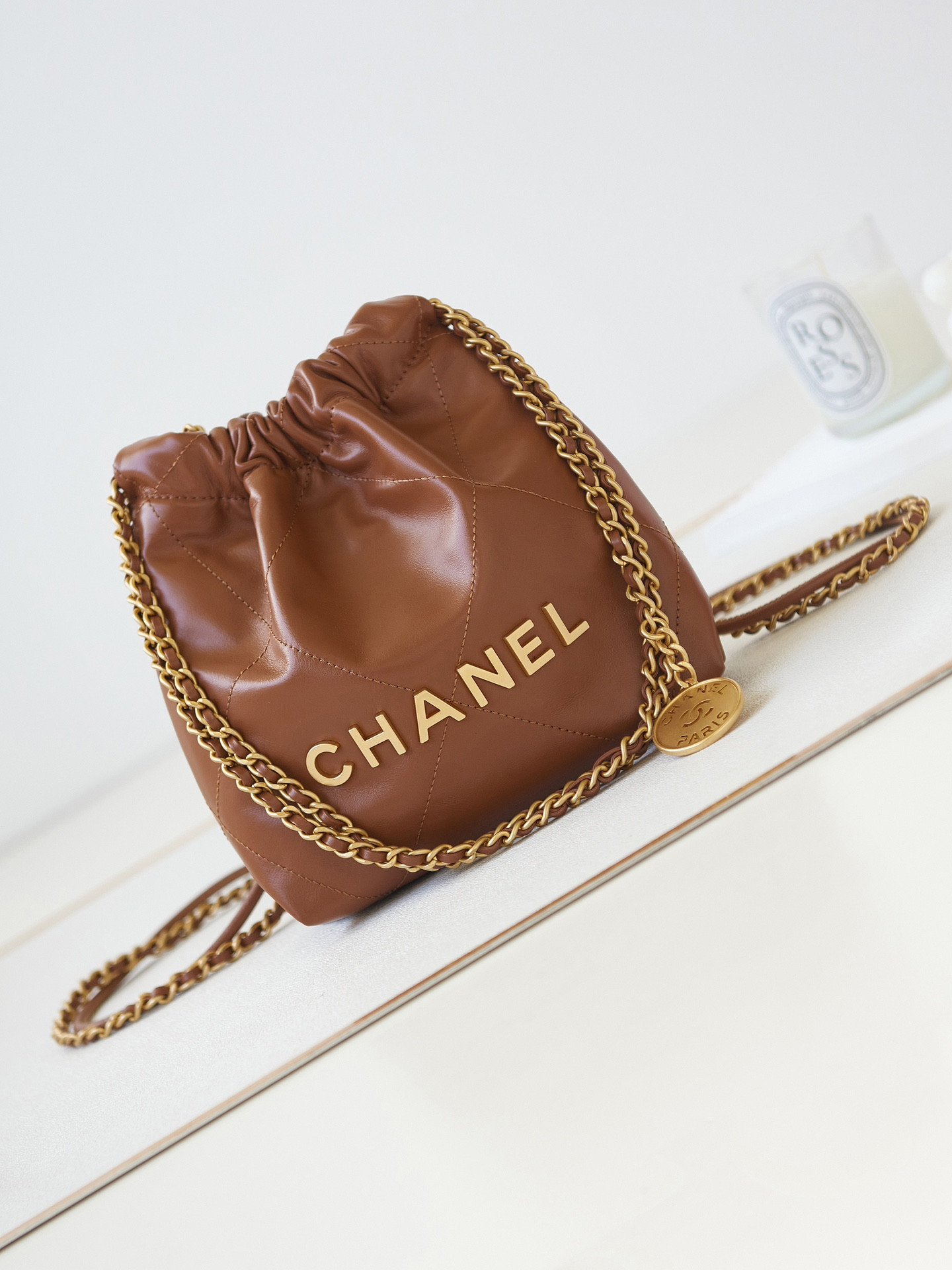 CHANEL 22 MINI HANDBAG Shiny Calfskin Brown 7.8 × 7.4 × 2.3 in