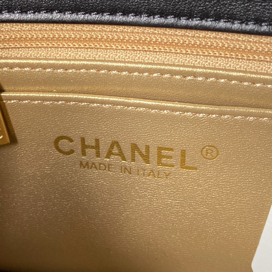CHANEL MINI FLAP BAG 4.7 × 7.8 × 2.3 in