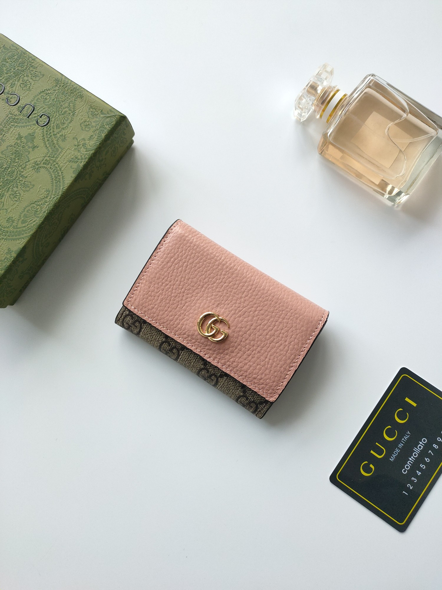 Gucci GG  CARD CASE WALLET