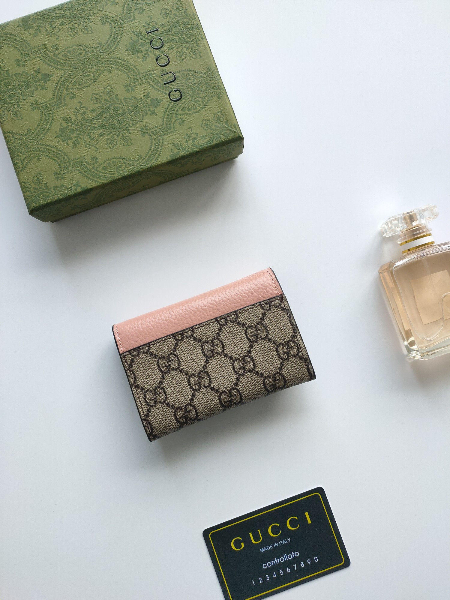 Gucci GG  CARD CASE WALLET