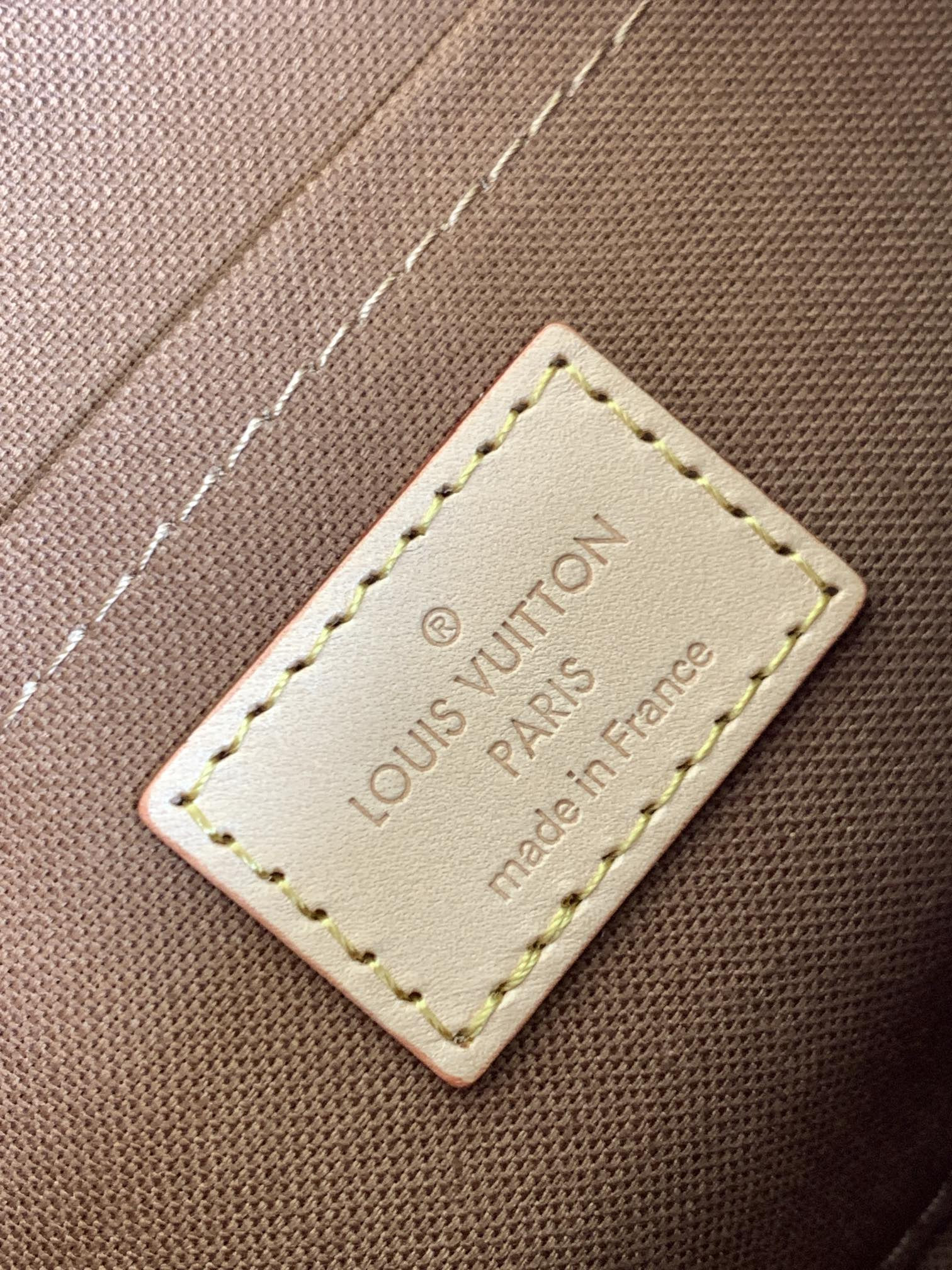 LOUIS VUITTON M44840 Multi Pochette Accessoires 9.4 x 5.3 x 1.6 inches