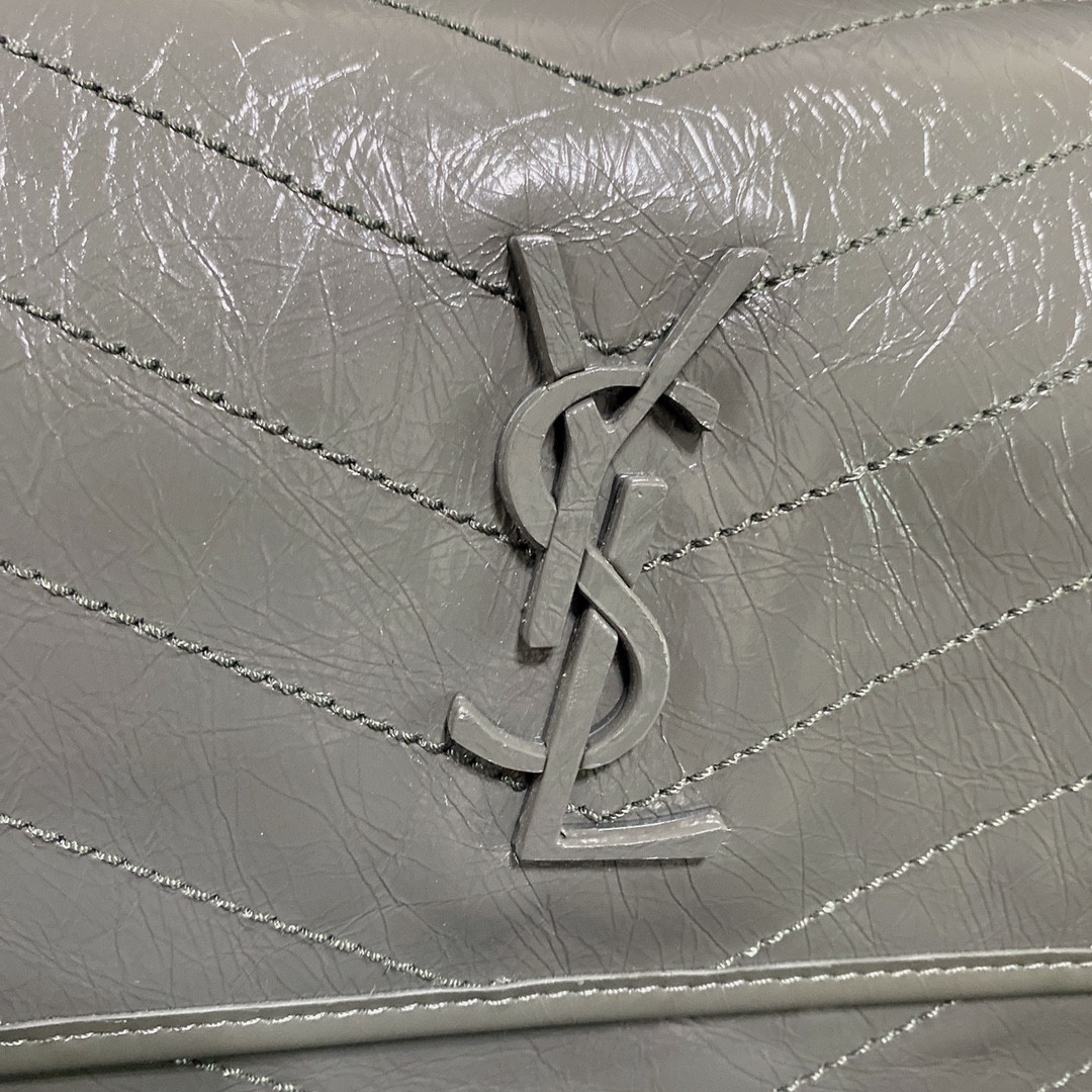 YSL NIKI MEDIUM IN VINTAGE LEATHER STORM 11 X 7.8 X 3.3 INCHES