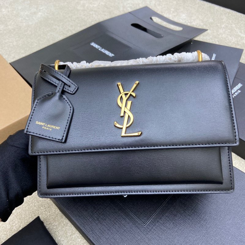 YSL SUNSET MEDIUM IN COATED-BARK LEATHER 8 X 6.2 X 2.5 INCHES