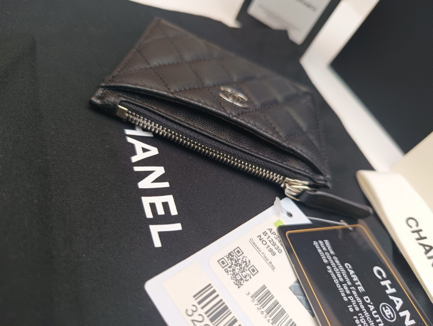 CHANEL CARD HOLDER 9x11.5CM