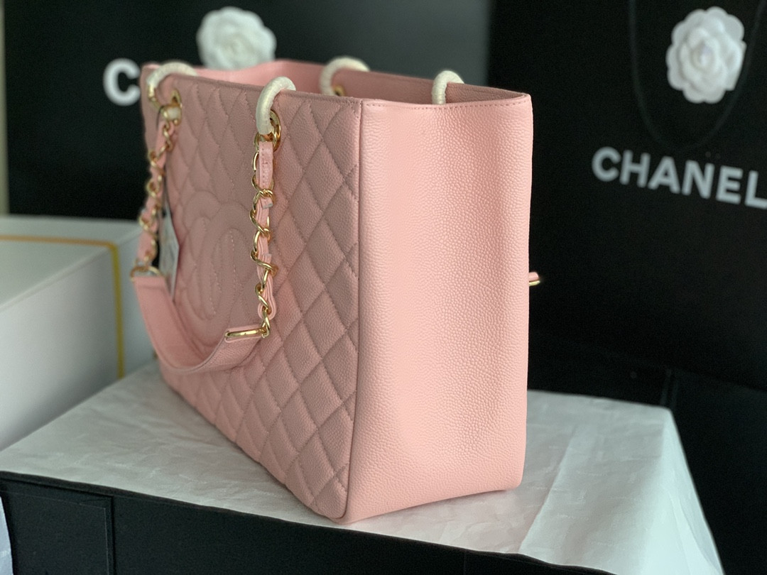 CHANEL GST CAVIAR LEATHER HARDWARE 24X33X13CM