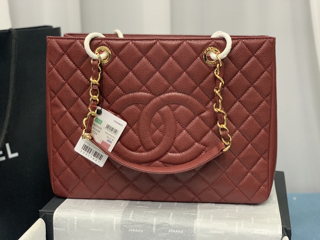 CHANEL GST CAVIAR LEATHER HARDWARE 24X33X13CM