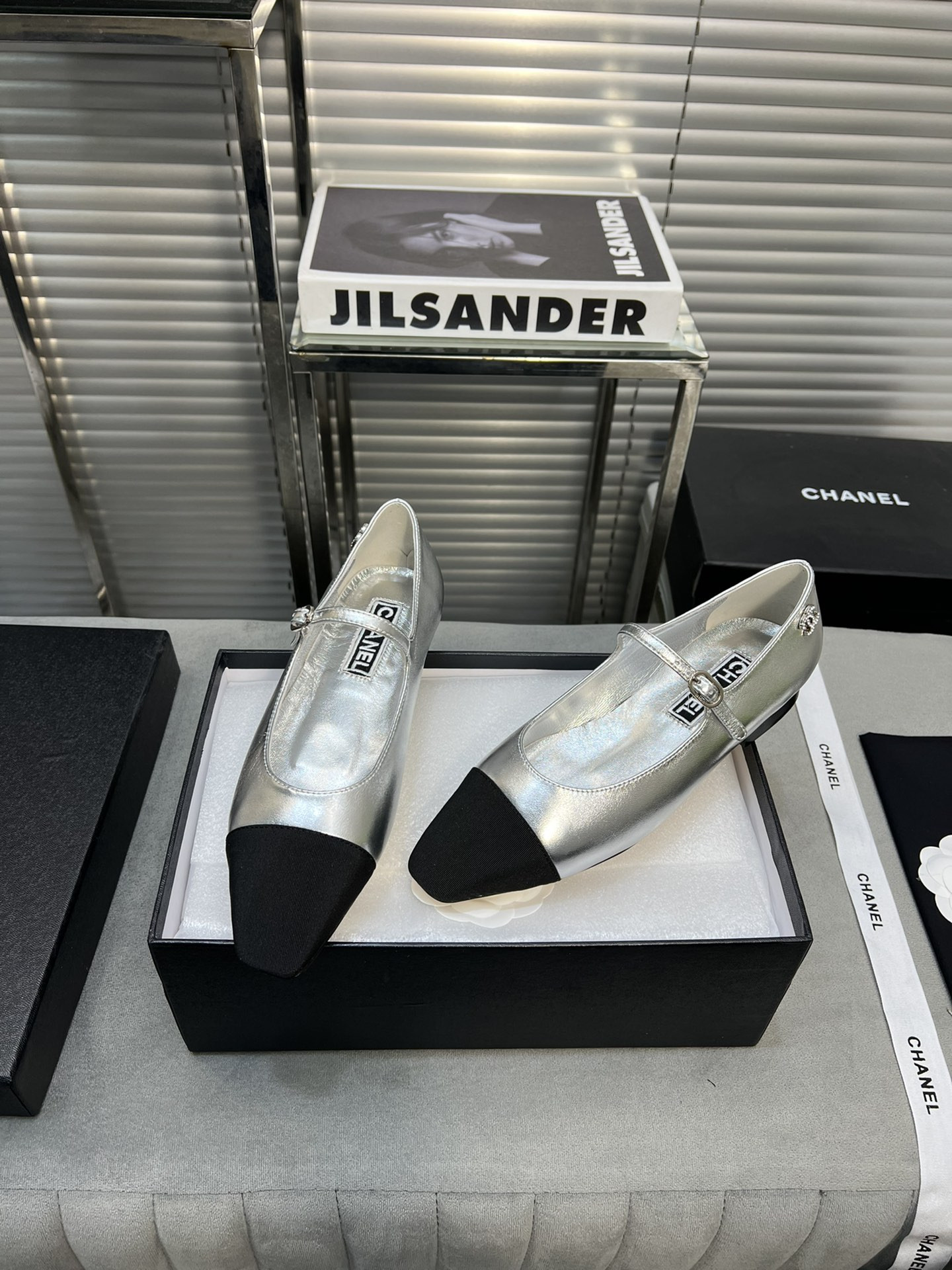 UA CHANEL MARY JANES  Lambskin