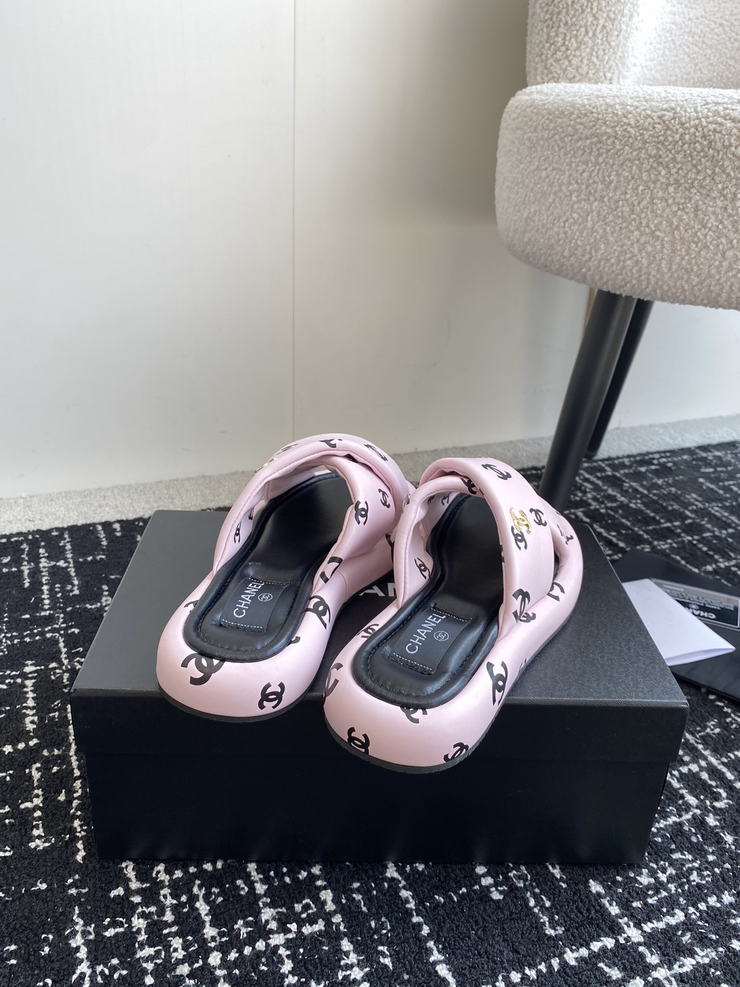 UA CHANEL SLIPPERS