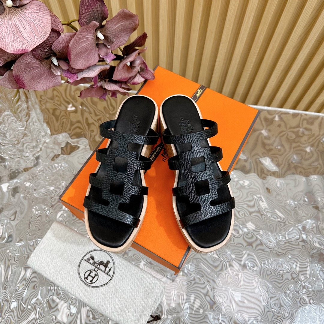 UA Hermès Isabella 30 sandal