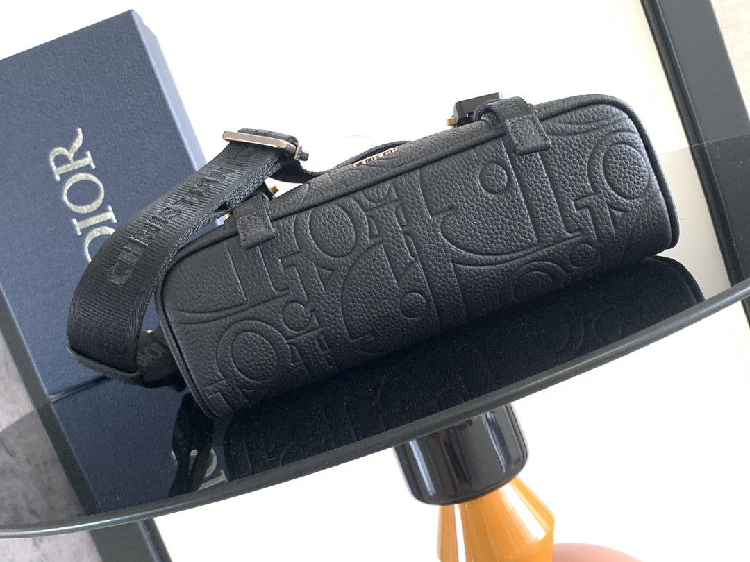 Dior Hit the Road Messenger Bag with Flap Black Dior Gravity Leather and Black Grained Calfskin  24 x 18 x 8 cm