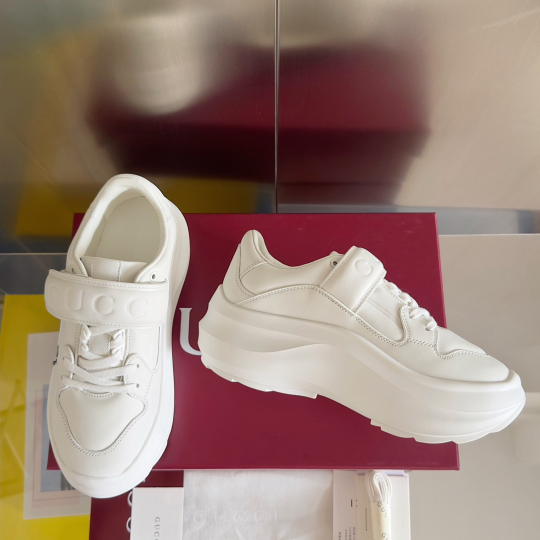 UA GUCCI Wave wedge sneaker