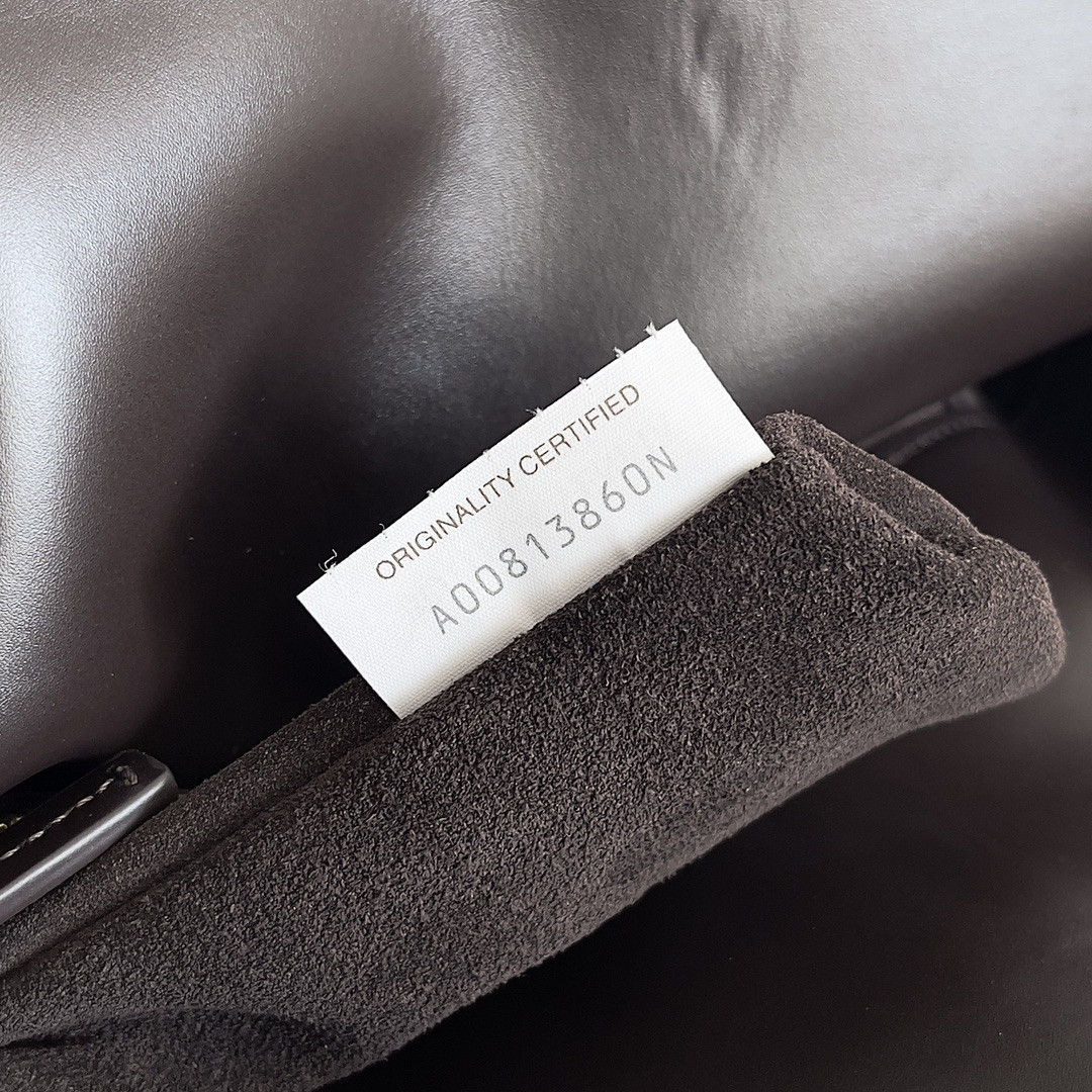 Bottega Veneta Liberta  23 x 35 x 6cm