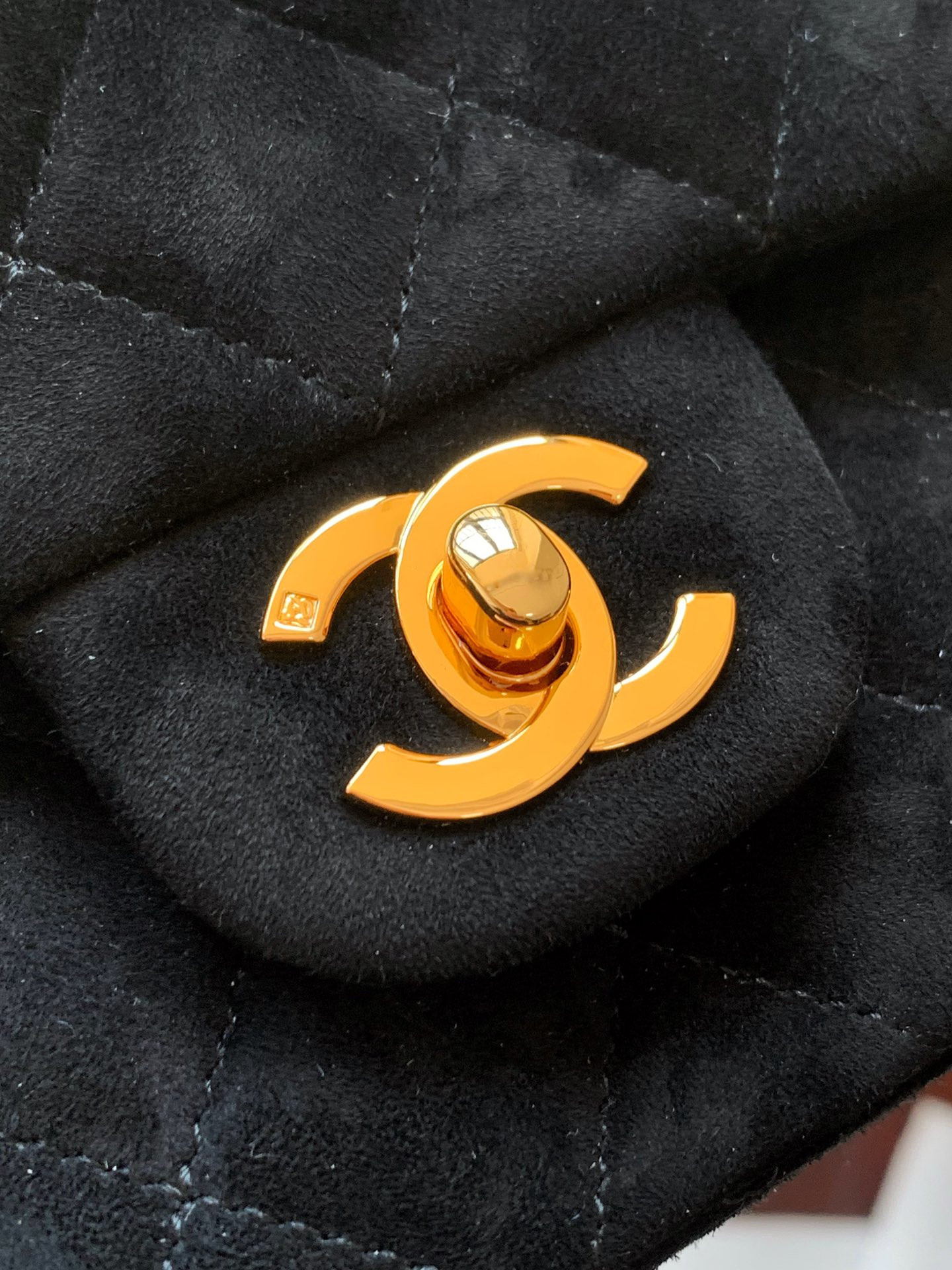 CHANEL MINI CLASSIC 11.12 HANDBAG 20 12×20×6cm