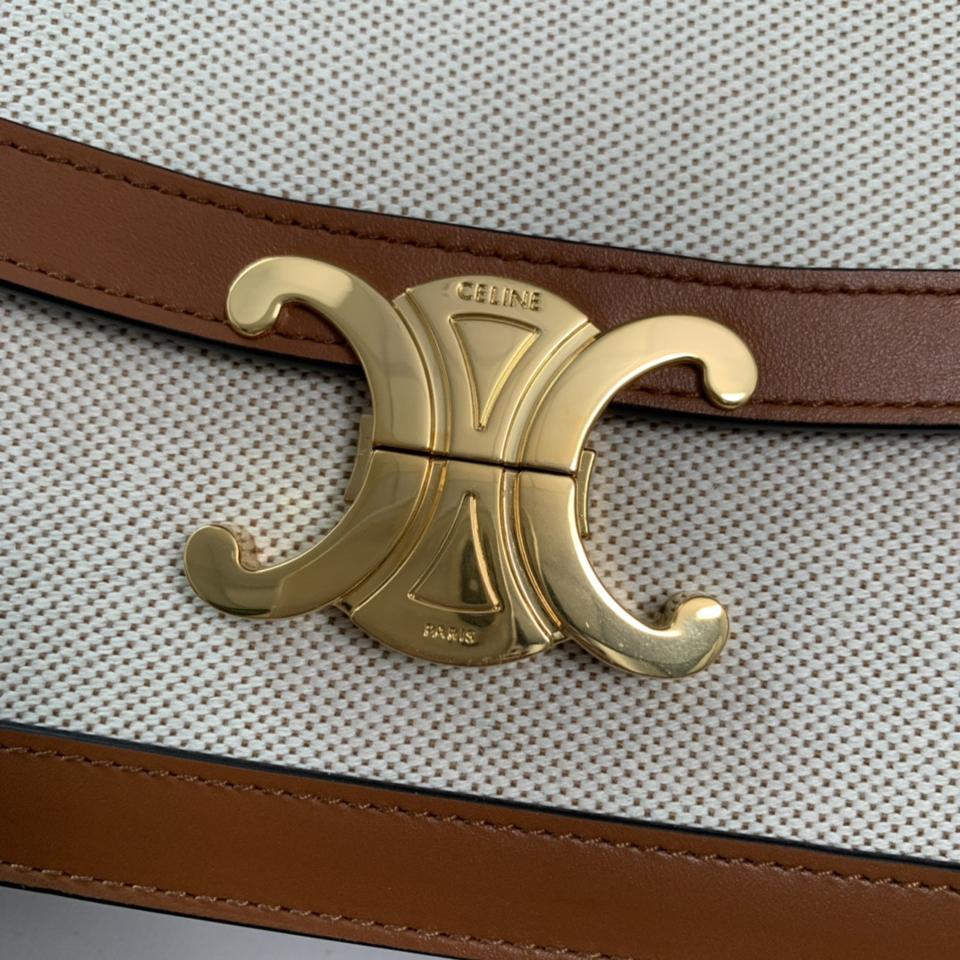 Celine Triomphe 22x16x6cm