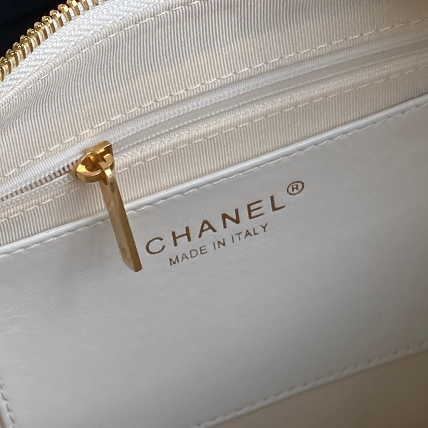 Chanel 25c Maxi Hobo Bag 27×35×18cm