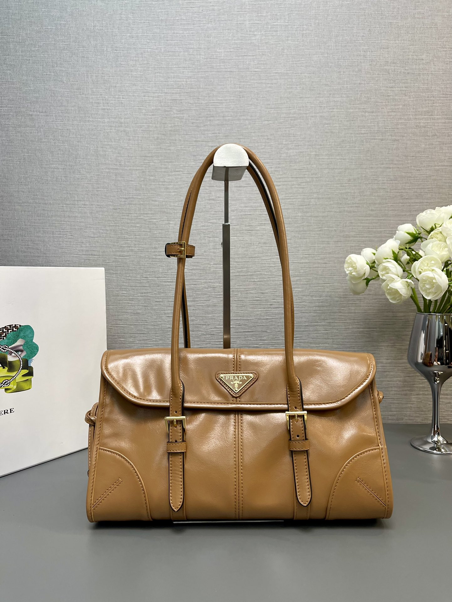 Prada Leather Shoulder Bag 31x15x12cm