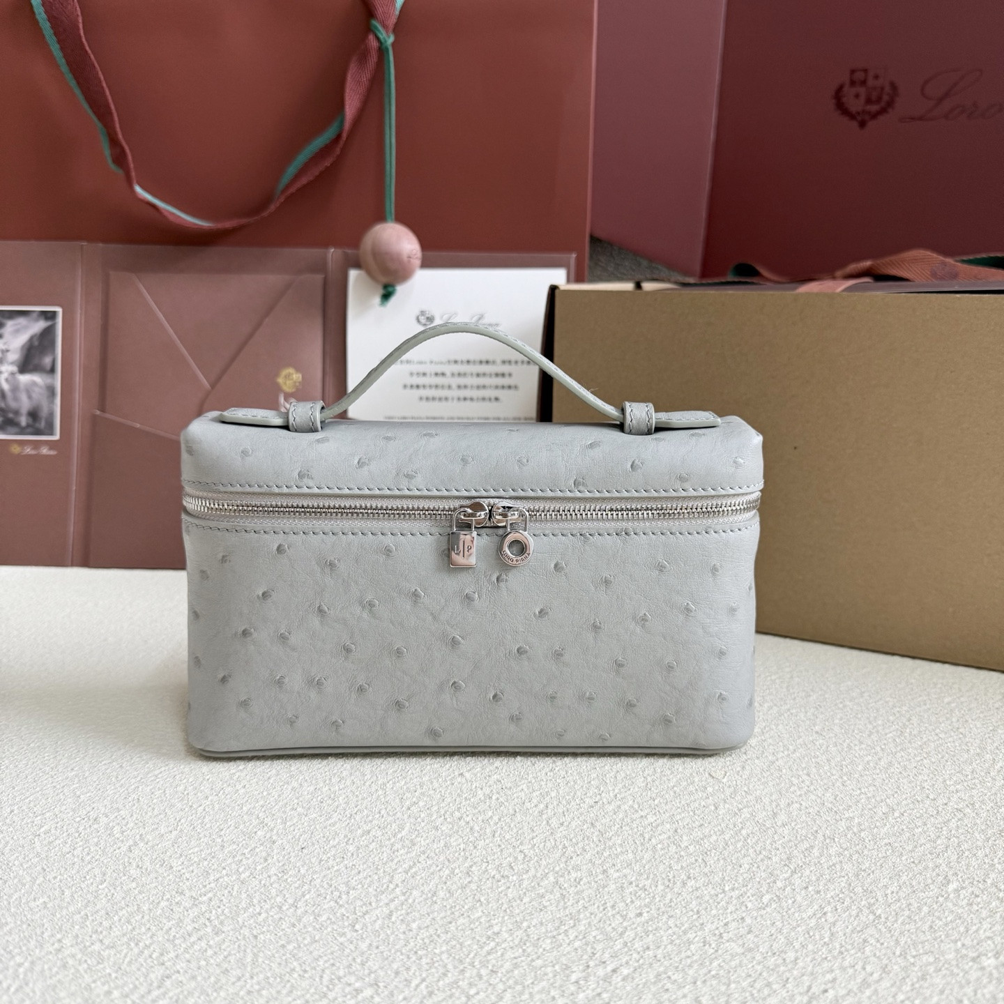 Loro Piana Extra Pocket L19 Ostrich-grained Leather 11 x 19 x 6.5 cm