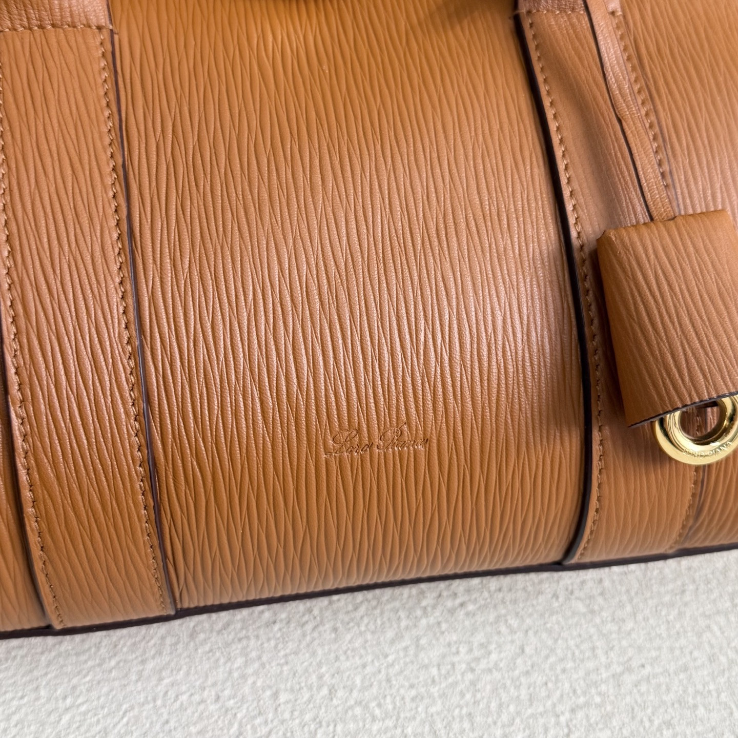 Loro Piana Loom L25 Calfskin 25x18x12.5cm