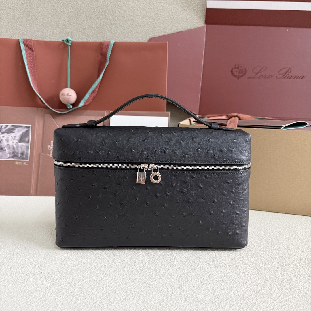 Loro Piana Extra Pocket L27 Ostrich-grained Leather 16x27x10cm