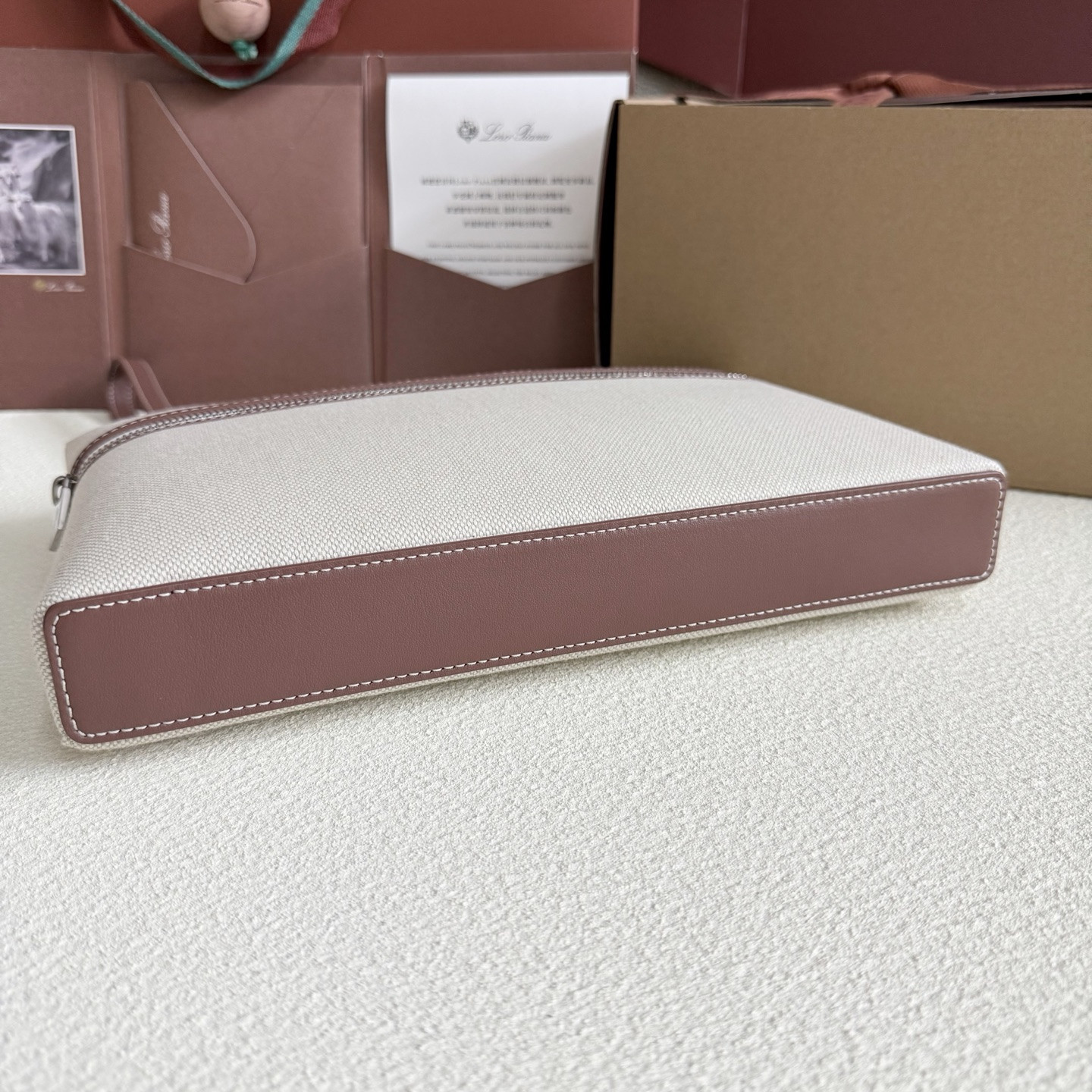 Loro Piana Extra pouch L29 29x18x5cm