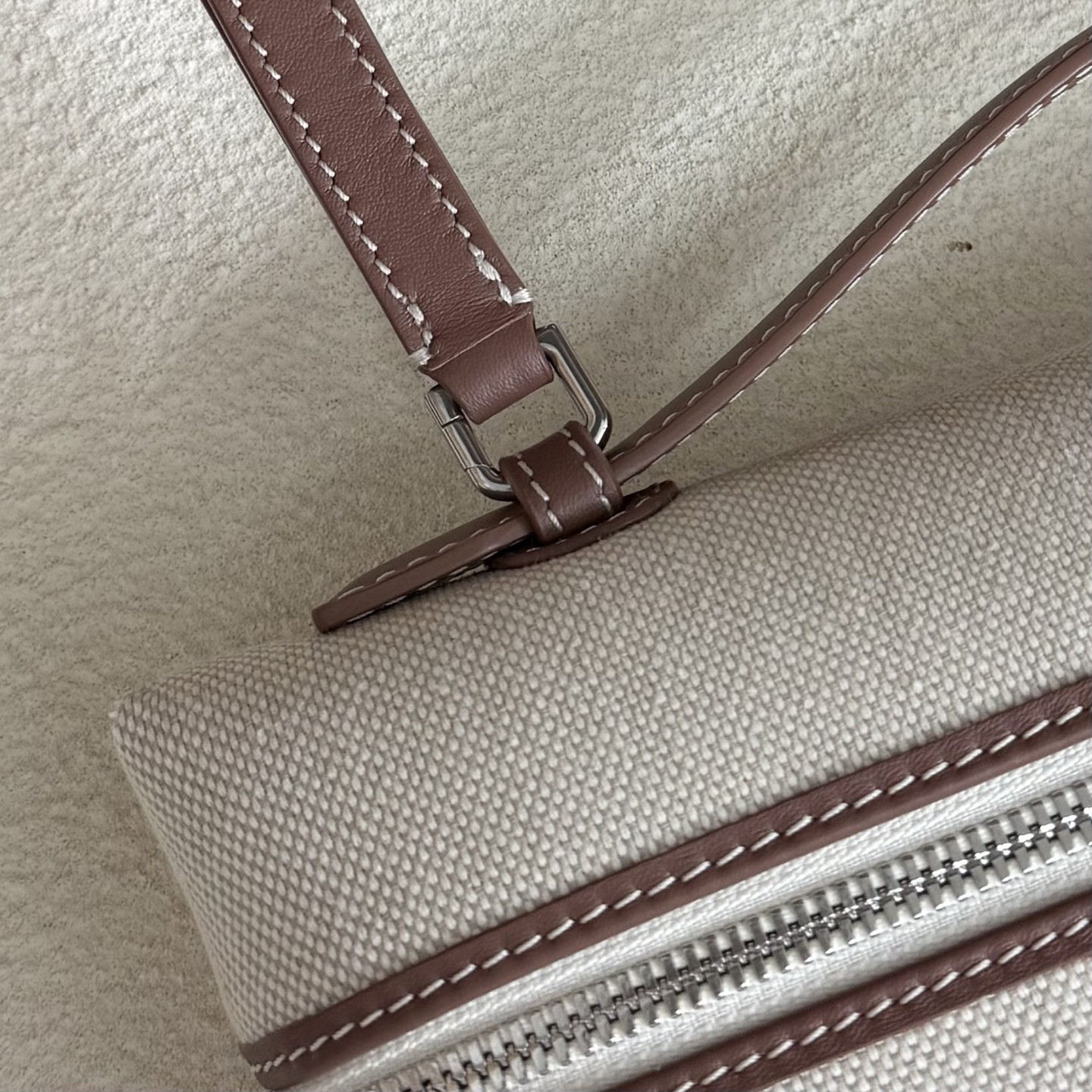 Loro Piana Extra pouch L29 29x18x5cm